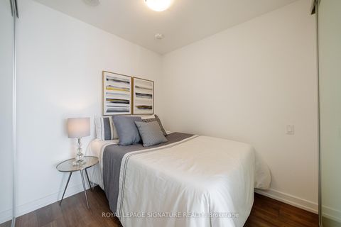 Photo 15 at 1701 - 203 College Street, Chinatown, Toronto