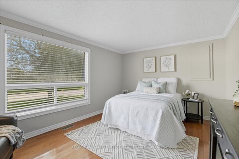 Photo 17 at 79 Fairway Drive, Newcastle, Clarington