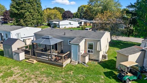 Photo 25 at 79 Fairway Drive, Newcastle, Clarington