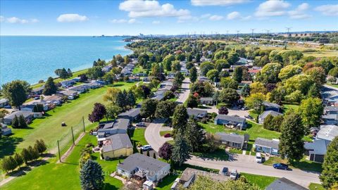 Photo 33 at 79 Fairway Drive, Newcastle, Clarington