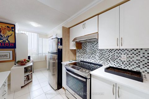 Photo 14 at 607 - 503 Beecroft Road, Willowdale West, Toronto