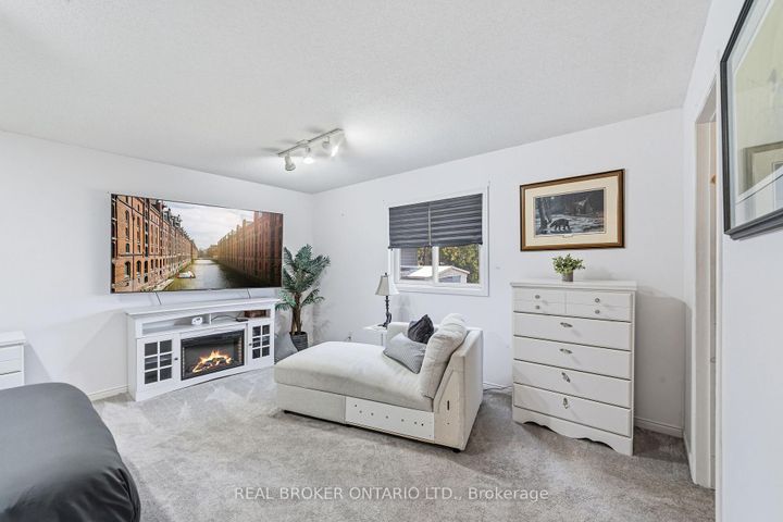 Photo 24 at 1378 Upper Wellington Street, Jerome, Hamilton