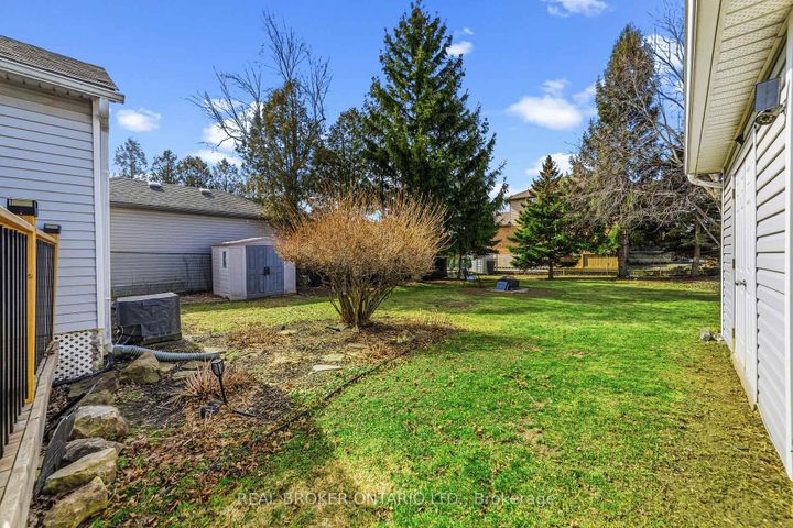 Photo 30 at 1378 Upper Wellington Street, Jerome, Hamilton