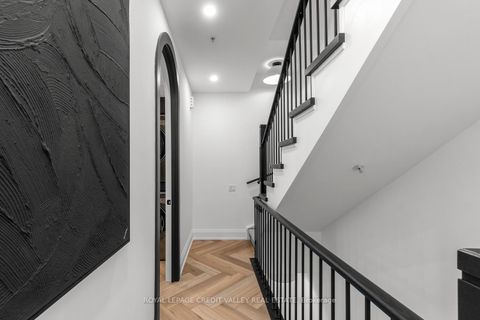 Photo 20 at 60 A Tecumseth Street, Niagara, Toronto