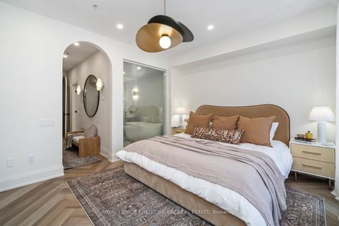 Photo 25 at 60 A Tecumseth Street, Niagara, Toronto