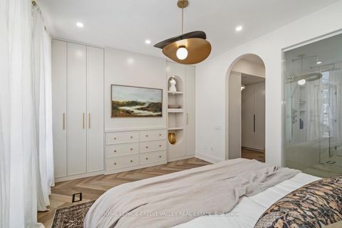 Photo 26 at 60 A Tecumseth Street, Niagara, Toronto