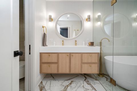 Photo 27 at 60 A Tecumseth Street, Niagara, Toronto