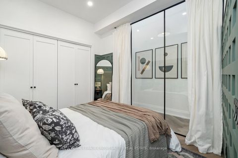 Photo 35 at 60 A Tecumseth Street, Niagara, Toronto