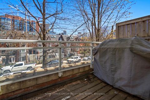 Photo 37 at 60 A Tecumseth Street, Niagara, Toronto