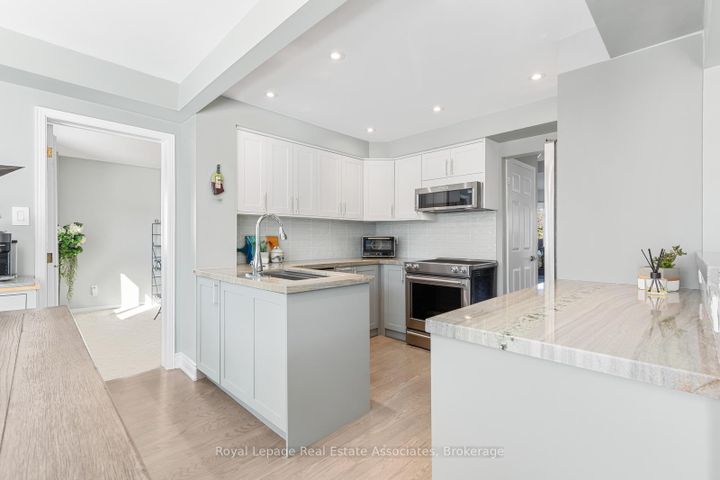 Photo 11 at 6762 Snow Goose Lane, Lisgar, Mississauga