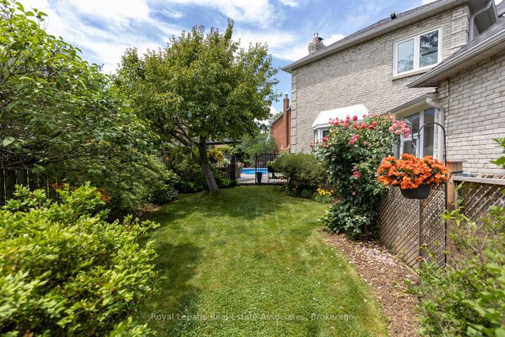 Photo 41 at 6762 Snow Goose Lane, Lisgar, Mississauga