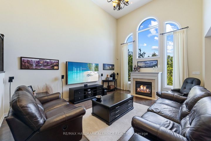 Photo 10 at 2431 Meadowridge Drive, JC Joshua Creek, Oakville