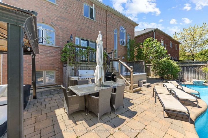 Photo 40 at 2431 Meadowridge Drive, JC Joshua Creek, Oakville