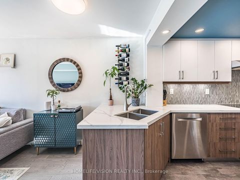 Photo 9 at 301 - 456 College Street, Little Italy, Toronto