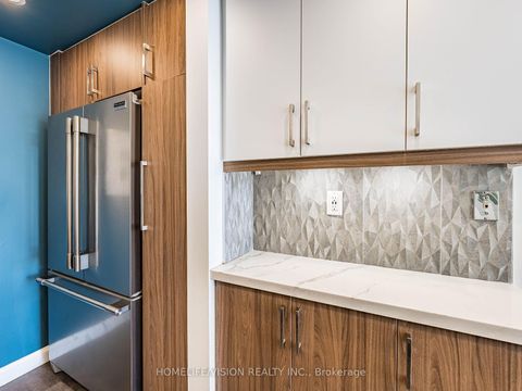 Photo 13 at 301 - 456 College Street, Little Italy, Toronto