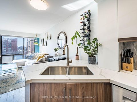 Photo 14 at 301 - 456 College Street, Little Italy, Toronto