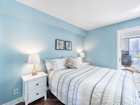 Photo 16 at 301 - 456 College Street, Little Italy, Toronto