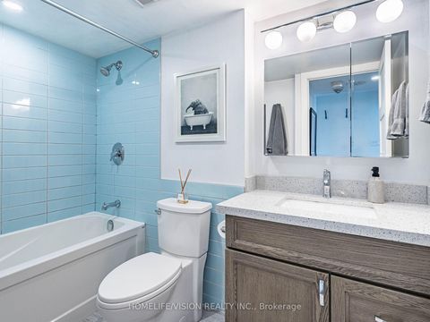 Photo 23 at 301 - 456 College Street, Little Italy, Toronto