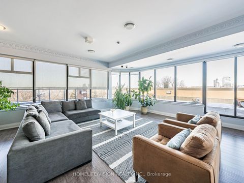 Photo 33 at 301 - 456 College Street, Little Italy, Toronto