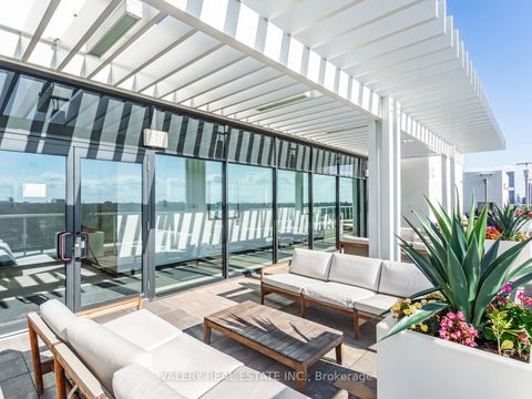 Photo 28 at 311 - 3018 Yonge Street, Lawrence Park South, Toronto