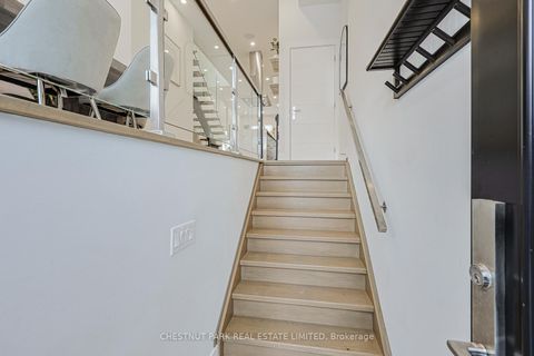 Photo 1 at 599 Soudan Avenue, Mount Pleasant East, Toronto