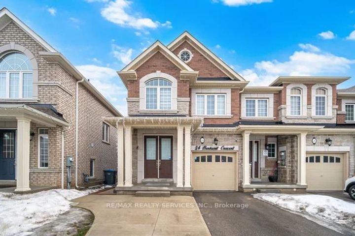 Photo 2 at 24 Benhurst Crescent, Northwest Brampton, Brampton