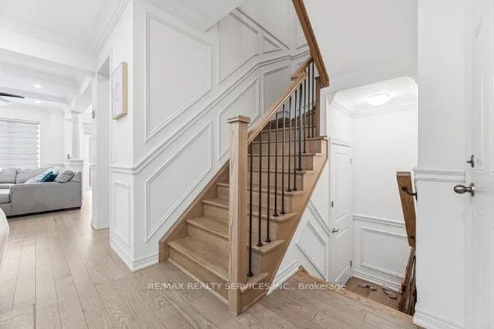 Photo 22 at 24 Benhurst Crescent, Northwest Brampton, Brampton