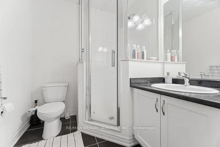 Photo 31 at 24 Benhurst Crescent, Northwest Brampton, Brampton