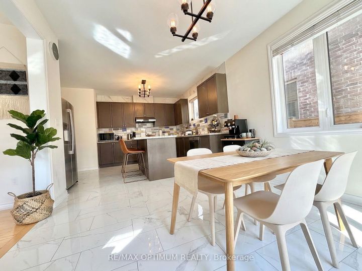 Photo 11 at 953 Black Cherry Drive NE, Taunton, Oshawa