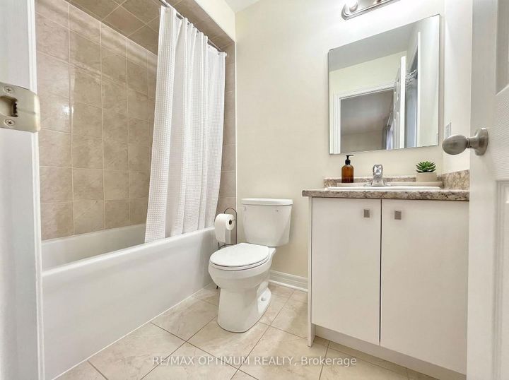 Photo 21 at 953 Black Cherry Drive NE, Taunton, Oshawa