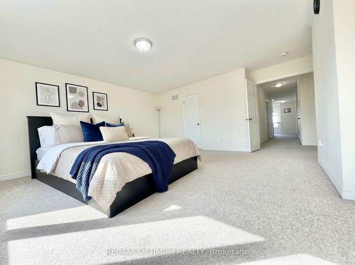 Photo 22 at 953 Black Cherry Drive NE, Taunton, Oshawa