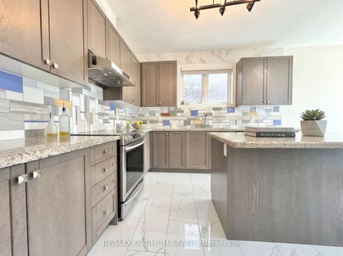 Photo 8 at 953 Black Cherry Drive NE, Taunton, Oshawa