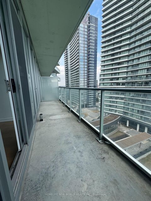 Photo 11 at 909 - 115 McMahon Drive, Bayview Village, Toronto