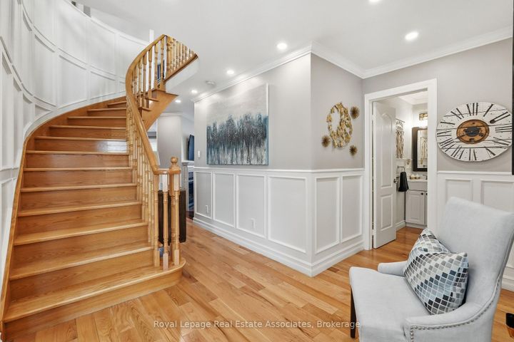 Photo 4 at 48 Chester Crescent, Georgetown, Halton Hills