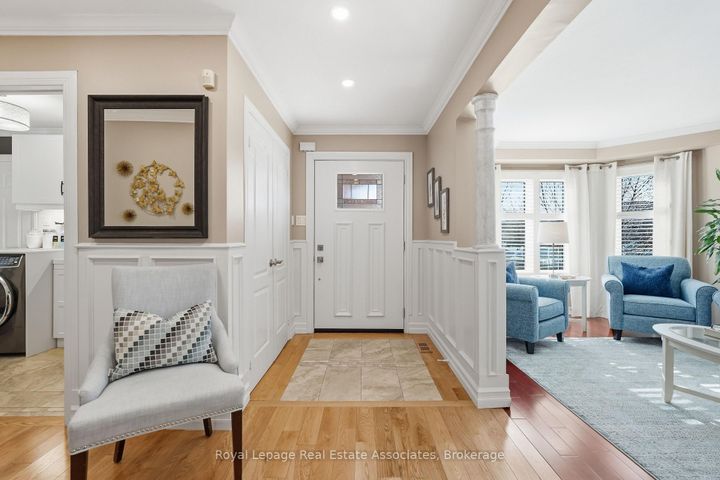 Photo 5 at 48 Chester Crescent, Georgetown, Halton Hills