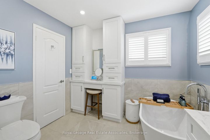 Photo 27 at 48 Chester Crescent, Georgetown, Halton Hills