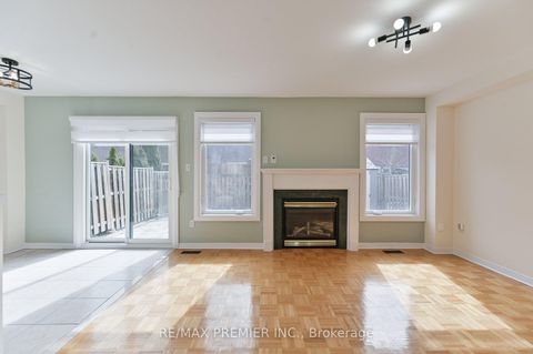 Photo 6 at 152 Laurelhurst Crescent, Vellore Village, Vaughan