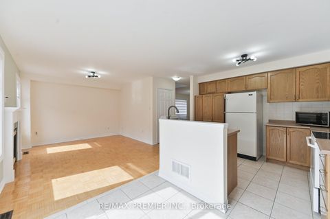 Photo 12 at 152 Laurelhurst Crescent, Vellore Village, Vaughan