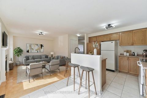 Photo 13 at 152 Laurelhurst Crescent, Vellore Village, Vaughan