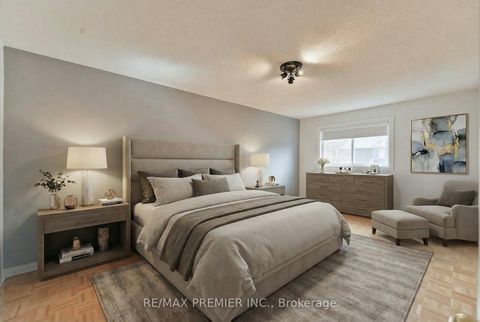 Photo 20 at 152 Laurelhurst Crescent, Vellore Village, Vaughan