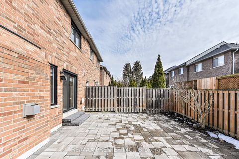 Photo 26 at 152 Laurelhurst Crescent, Vellore Village, Vaughan