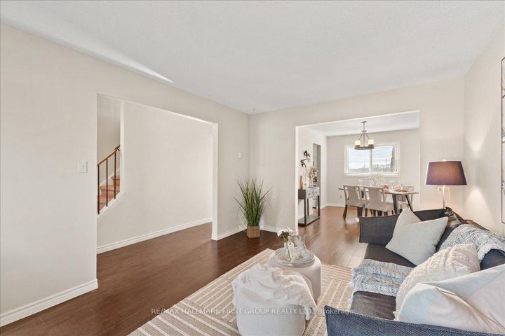 Photo 6 at 1094 St Andrews Court, Donevan, Oshawa