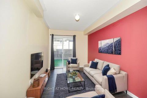 Photo 11 at 48 Curran Hall Crescent, Morningside, Toronto