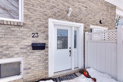 Photo 1 at 23 Carlton Road, Cundles East, Barrie