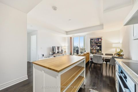 Photo 6 at 601 - 30 Old Mill Road, Kingsway South, Toronto