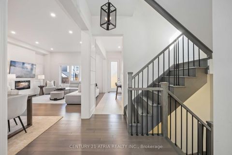 Photo 5 at 109 Vantage Loop, Woodland Hill, Newmarket