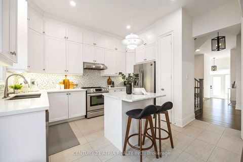 Photo 9 at 109 Vantage Loop, Woodland Hill, Newmarket