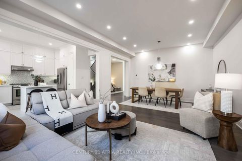 Photo 17 at 109 Vantage Loop, Woodland Hill, Newmarket