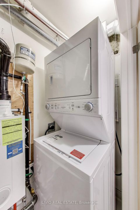 Photo 16 at A - 14 Lookout Drive, Bowmanville, Clarington