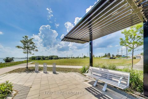 Photo 20 at A - 14 Lookout Drive, Bowmanville, Clarington